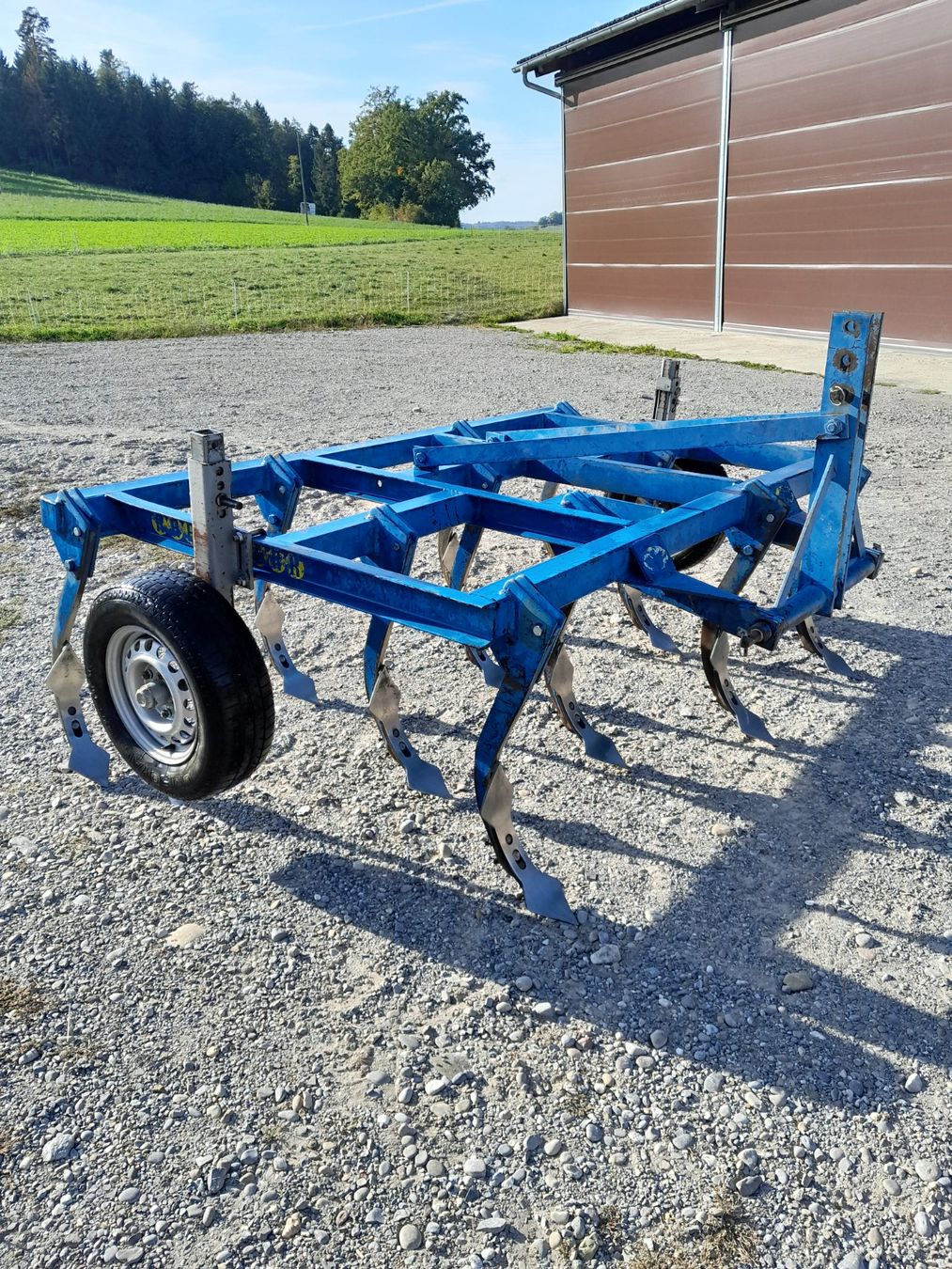 Toutes les machines: Grubber Rabe – D'occasion à Menzengrüt par GGFSSS