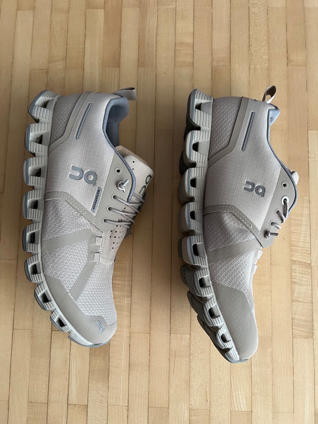 On Scarpe da donna: On Cloud Waterproof Damen-Laufschuhe, Grösse 40.5 – Nuovo (secondo la descrizione) da Winterthur venduto da pat_26hh 3