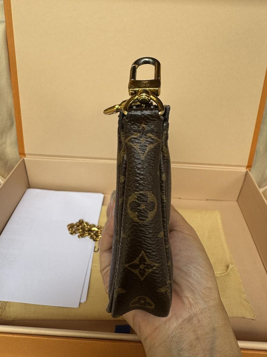 Louis Vuitton Borse da donna: Louis Vuitton Multi Pochette mittelgroße Tasche – Usato da Widnau venduto da Pukpan_99 4