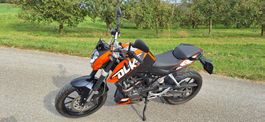 KTM DUKE 125