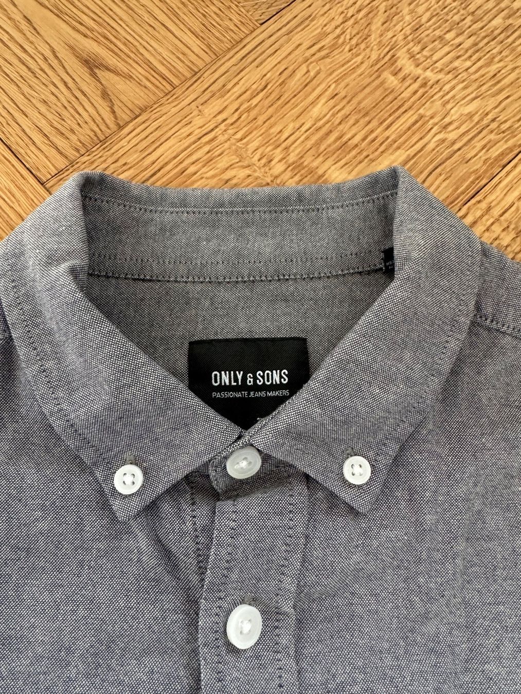 Camicie: Only & Sons Hemd Herren M grau – Usato da Bern venduto da Mindz 1