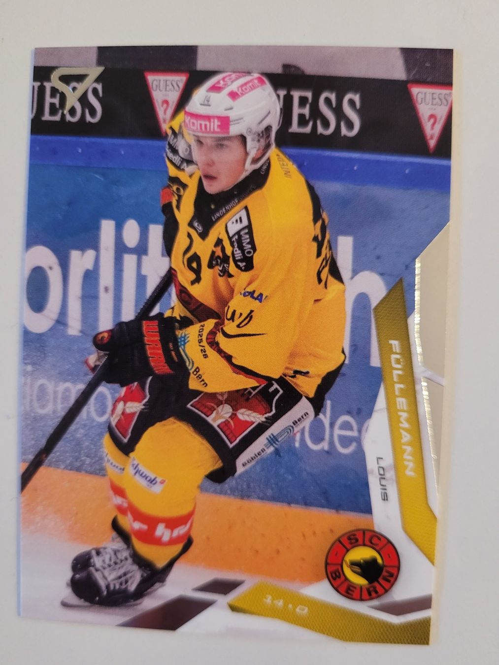 Sportzoo Carte collezionabili: 2025/26 SC Bern Louis Füllemann base – Usato da Bauma venduto da Yotanke
