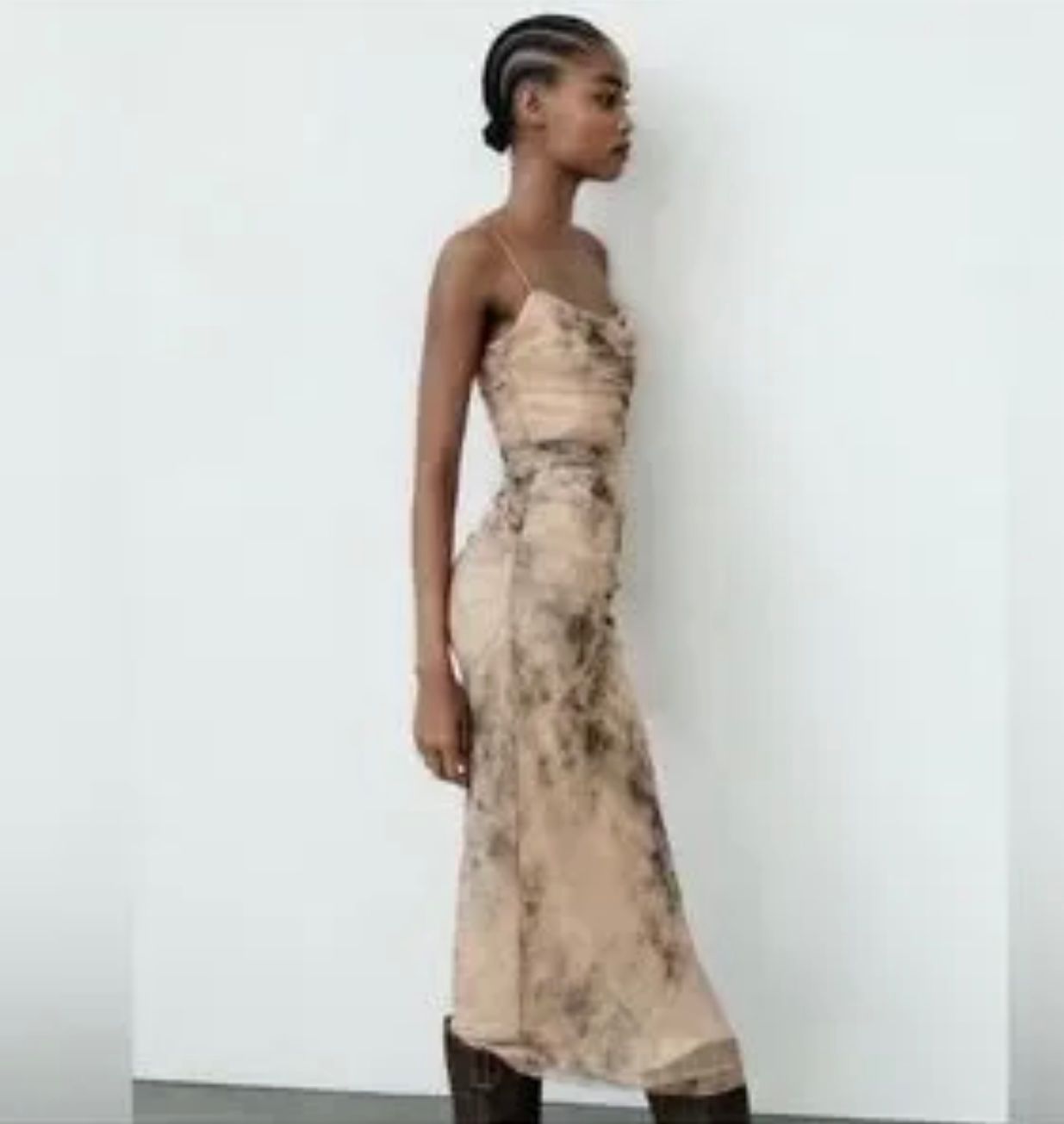 Zara Vestiti: Zara dress – Nuovo e nell'imballaggio originale da Opfikon venduto da MabelCouture 3
