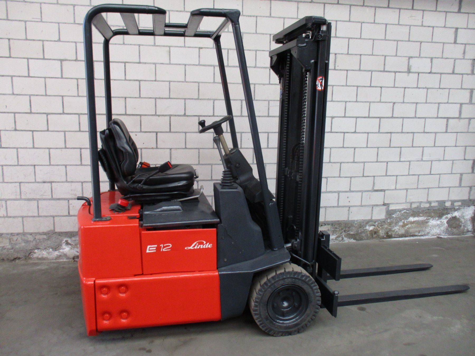 Linde Carrelli elevatori e a forche: STAPLER LINDE E12 ELEKTRO GABELSTAPLER 4.25m Hubhöhe – Usato da Seon venduto da zomahandel 6