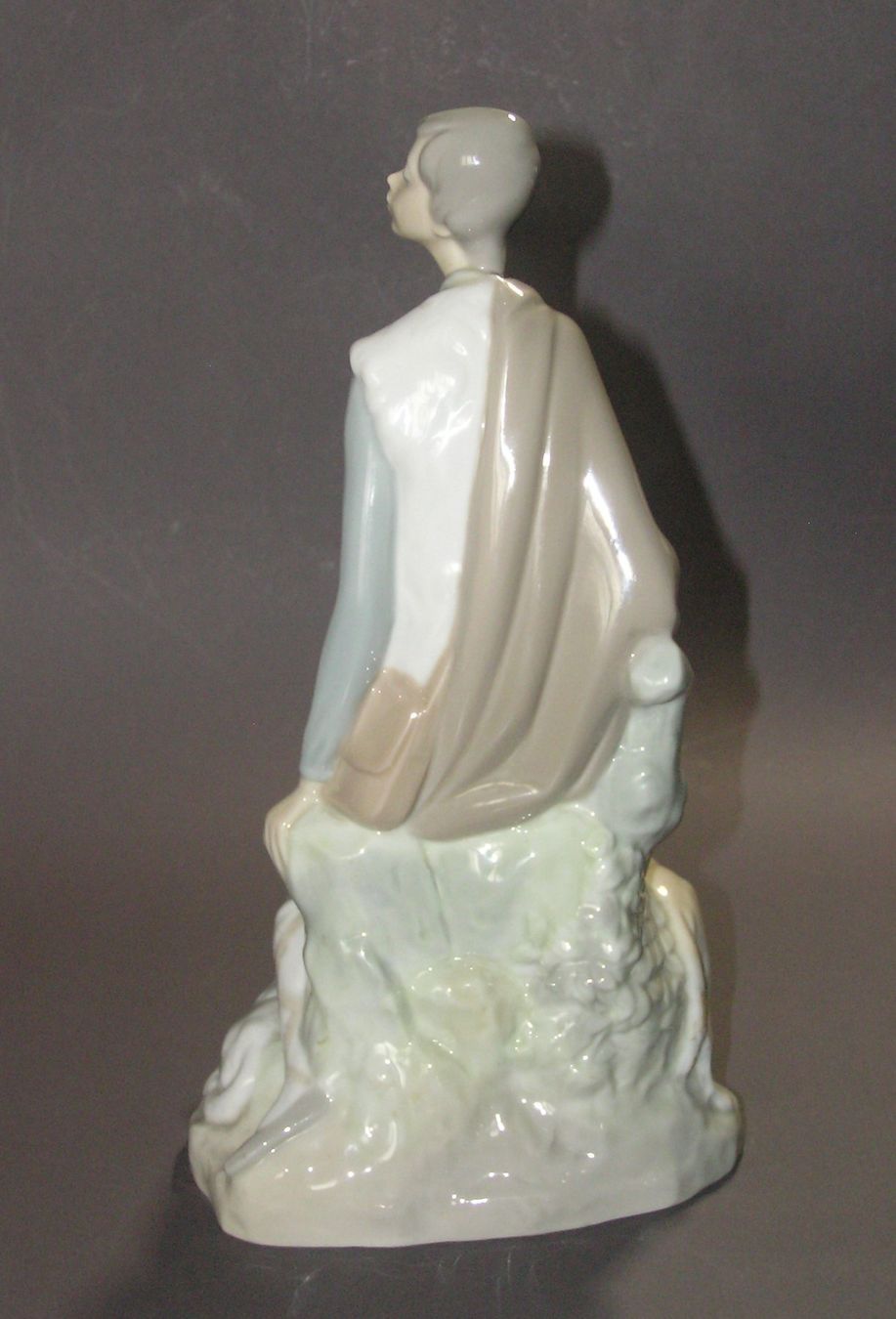Statuette: NAO PORZELLAN FIGUR – Usato da Grenchen venduto da country59 7