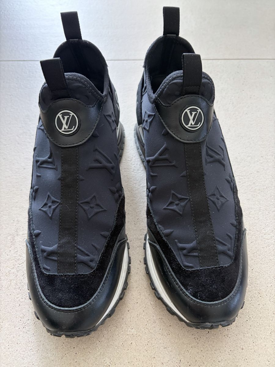 Louis Vuitton Scarpe da donna: Louis Vuitton Run Away Monogram sneakers – Nuovo (secondo la descrizione) da Cologny venduto da sab_xh7v