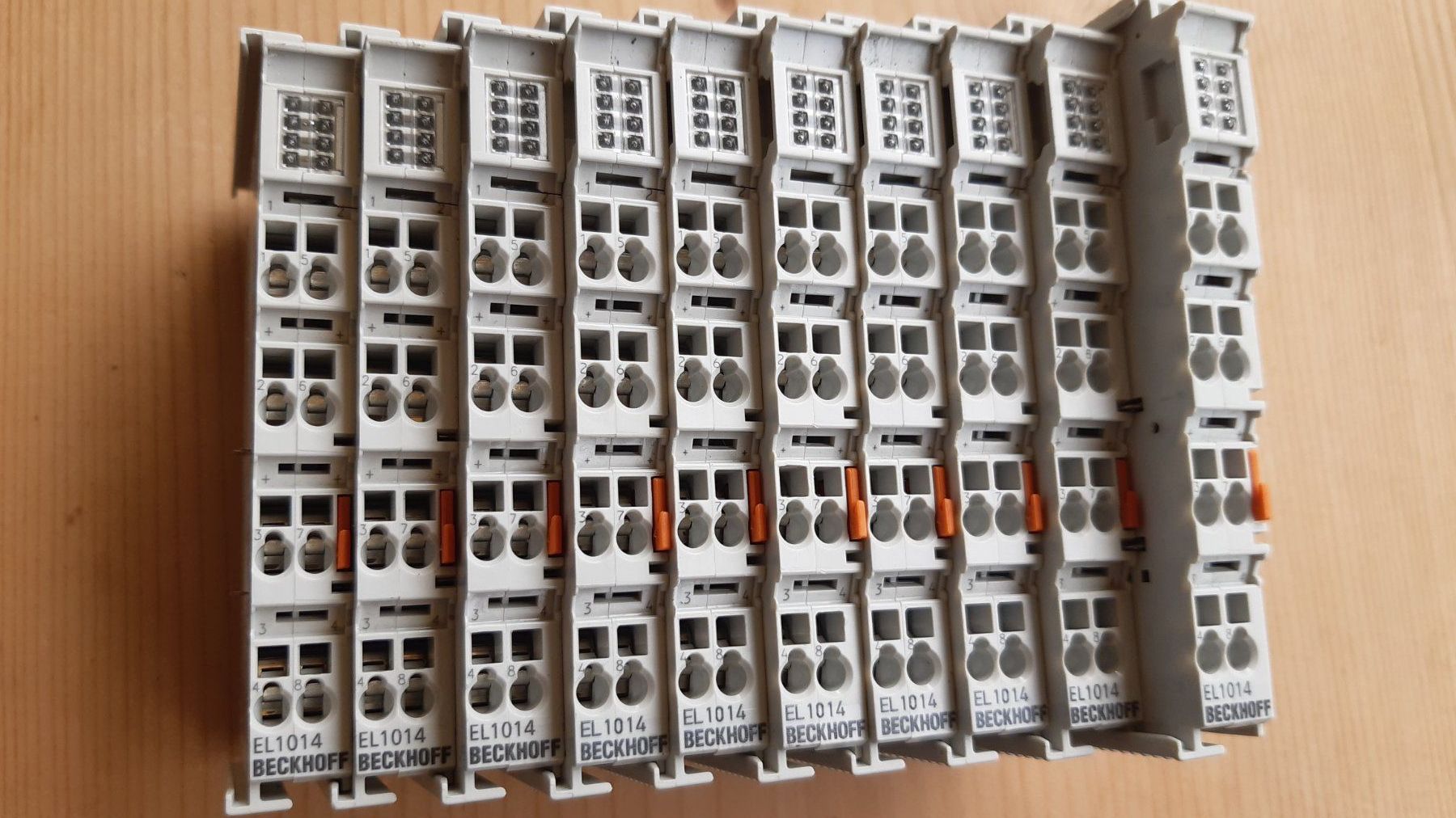 Beckhoff Componenti elettronici: Beckhoff EL1014, 4-Kanal-Digital-Eingangsklemme, Einzeln – Usato da Oey venduto da Parkplatzbrocki 1