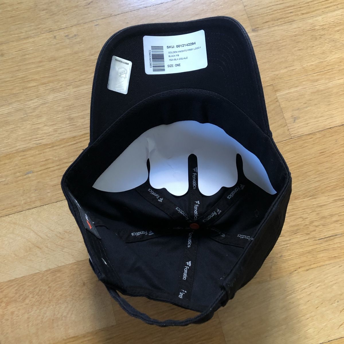 Altro in  Abbigliamento & Accessori: Vegas Golden Knights Adjustable Cap new – Nuovo e nell'imballaggio originale da Bern venduto da Myloulou 2