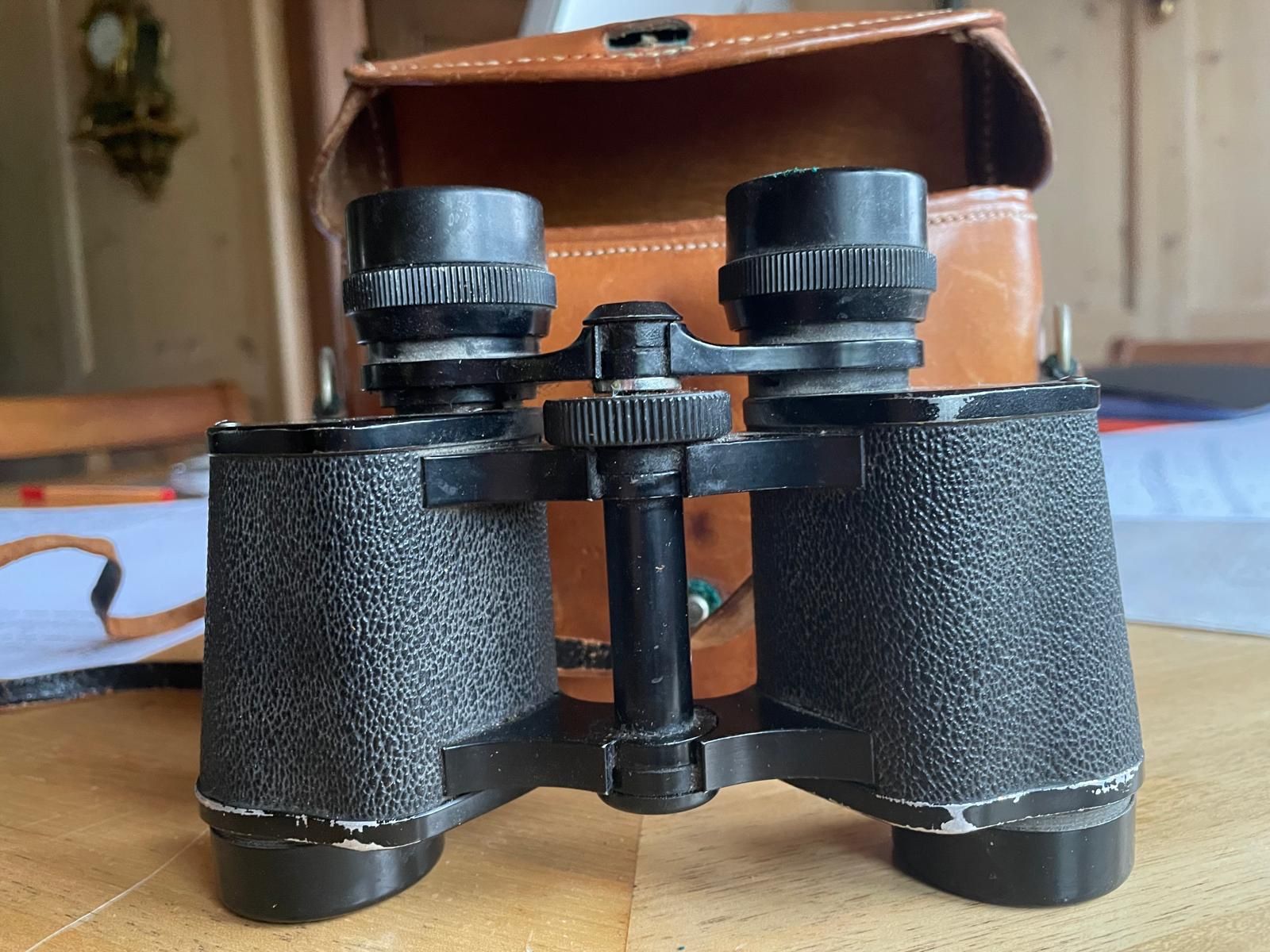 Jumelles: Feldstecher 8x30 – D'occasion à Lutzenberg par Hajla 1
