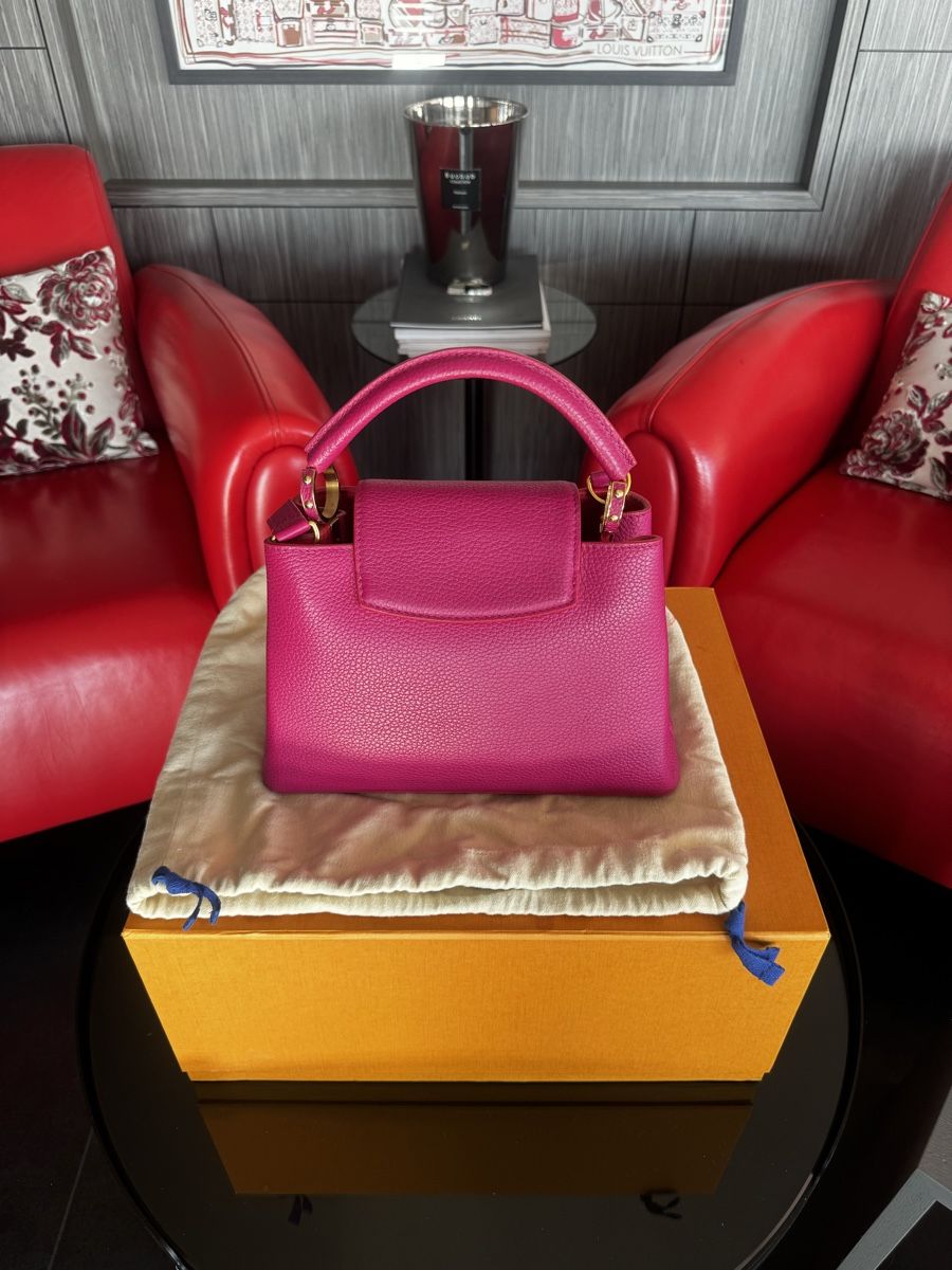 Louis Vuitton Borse da donna: Sac Capucines BB Louis Vuitton / Casi NEUF – Nuovo (secondo la descrizione) da Mont-sur-Lausanne venduto da sof_2ggn 2