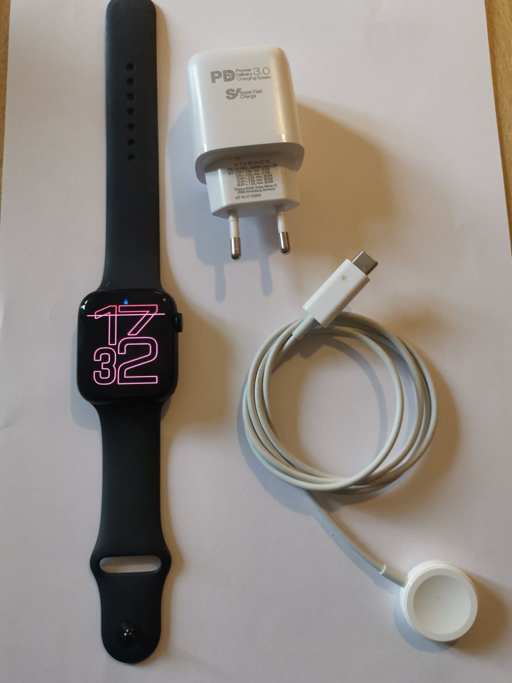 Apple Smartwatch: Apple Watch SE (2 Generation) – Usato da Altnau venduto da playboy