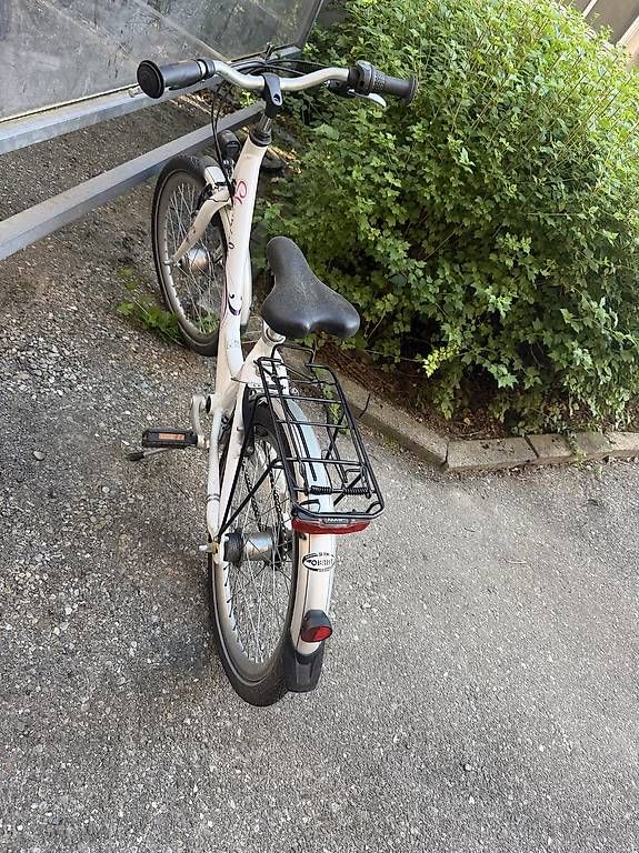 Biciclette: Mädchen Fahrrad 3-5 Jahren – Usato da Zürich venduto da Gugu3011