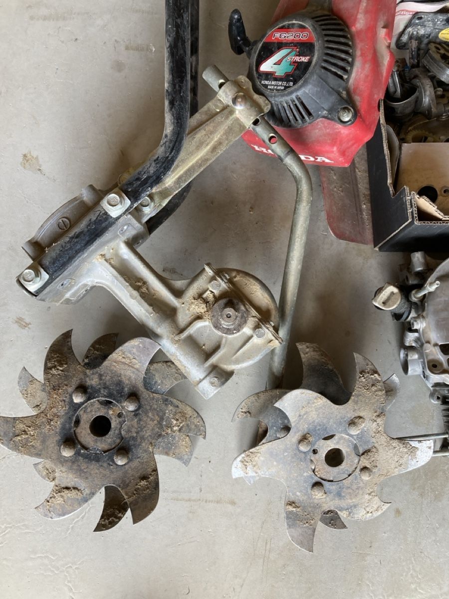 Honda Tutte le macchine: Honda Motorhacke Teile FG200 – Difettoso da Lohn-Ammannsegg venduto da Christoff1 1