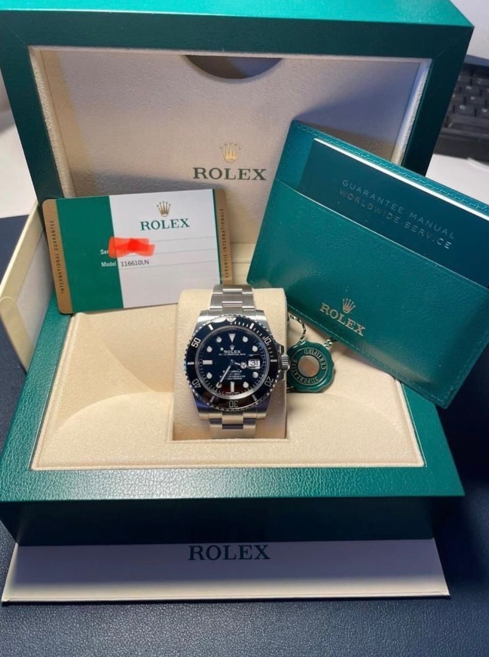 Rolex Orologi: Rolex Submariner 40mm – Usato da Luzern venduto da luis.rs