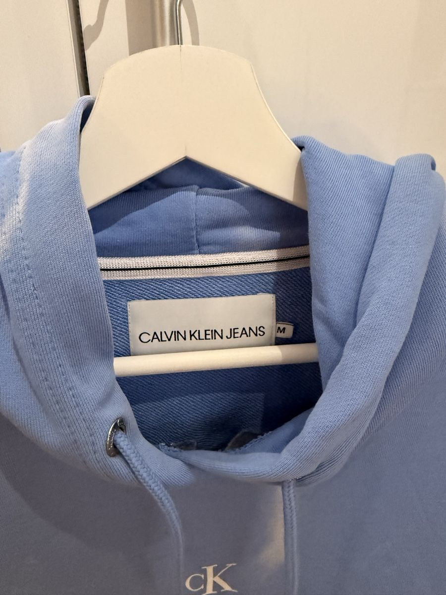 Calvin Klein Maglioni & Felpe: Calvin Klein Hoodie Pullover Gr. M - Hellblau Tie Dye – Usato da Waltenschwil venduto da marisa.tengler 5
