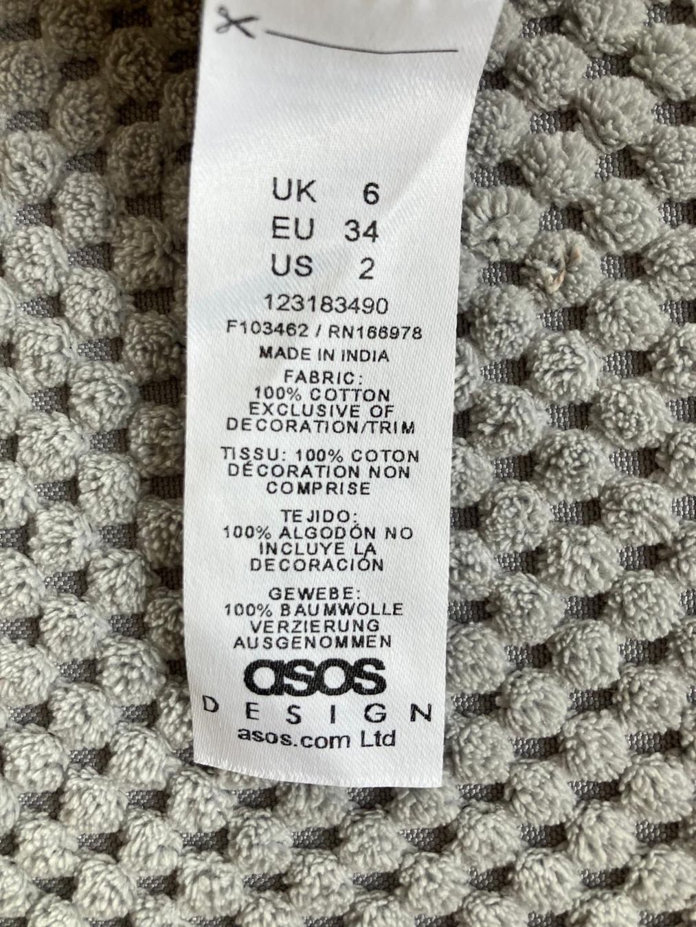 Asos Top: asos Damenoberteil Grösse 34 – Usato da Allenwinden venduto da Obalu 2