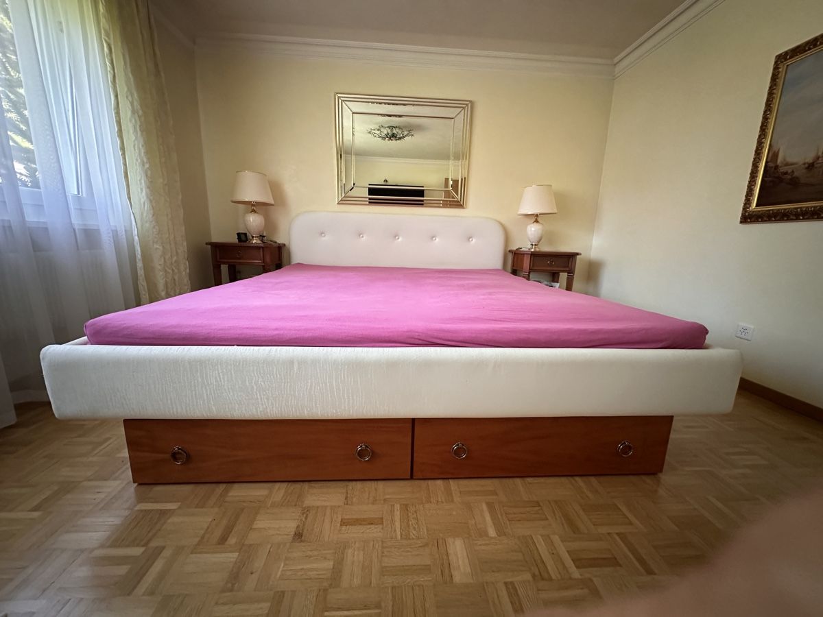 Letti: Wasserbett – Usato da Rüthi (Rheintal) venduto da msbrigitta