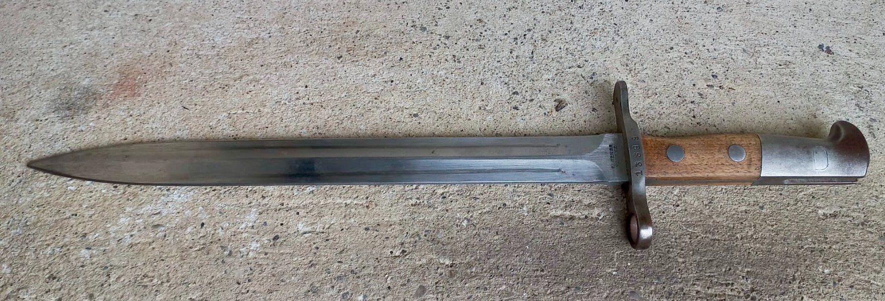 Schweizer Armee Stichwaffen: Bajonett 1918 Elsener – Gebraucht aus Burgdorf von glasrabe01 1