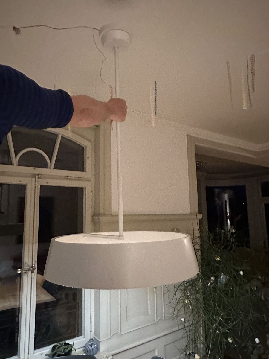 Lustres & lampes de plafonds: Deckenlampe Ring Weiss – D'occasion à Hilterfingen par Till.Eulenspiegel 2