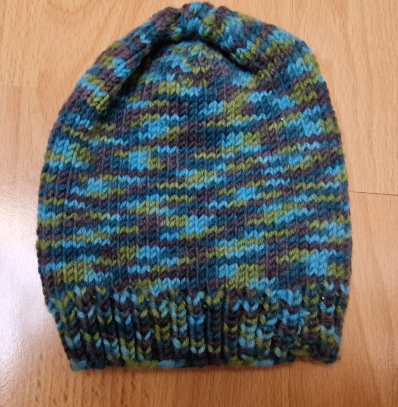 Sonstige Jungenkleidung: Hand gestricktes Mützli 32cm – Gebraucht aus Winterthur von Mmondeo