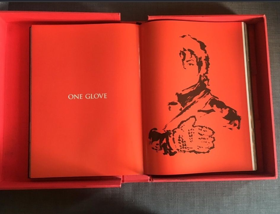 Libri: Michael Jackson Opus The Official Book Rare – Usato da Watt venduto da Tomaf 7
