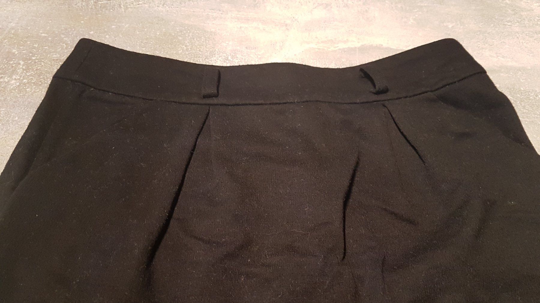 Gonne: Mini jupe noire taille XS – Usato da Villiers venduto da san_jn5w 1
