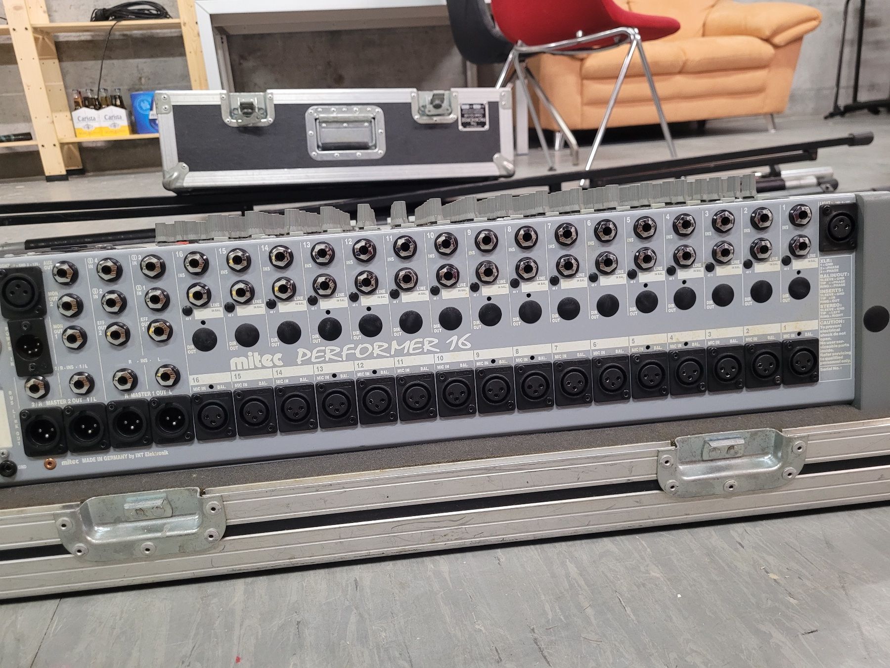 Console di mixaggio: Mitec Performer 16 Mischpult – Usato da Biel/Bienne venduto da rimini6 1
