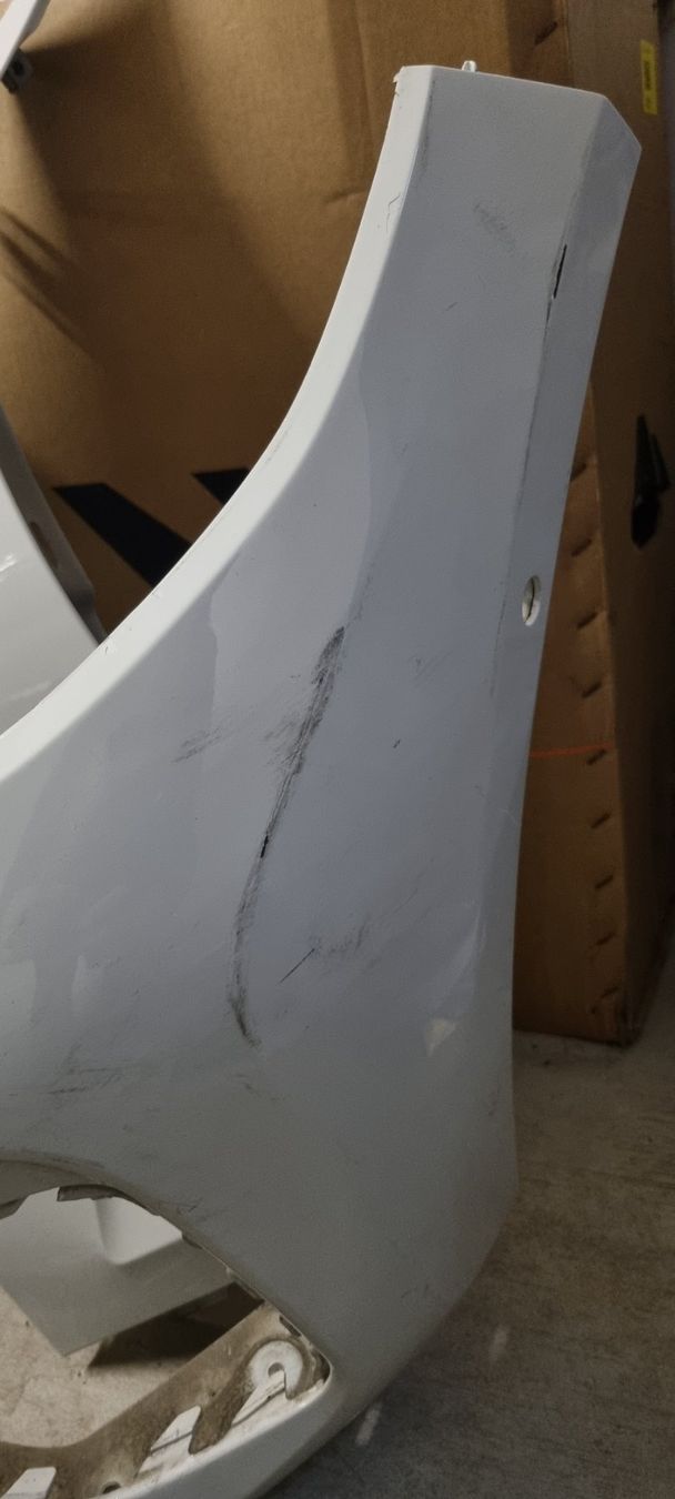 BMW Tutti pezzi di ricambio auto: Ersatzteile bmw serie3 – Usato da Aesch ZH venduto da ber_xw56 2