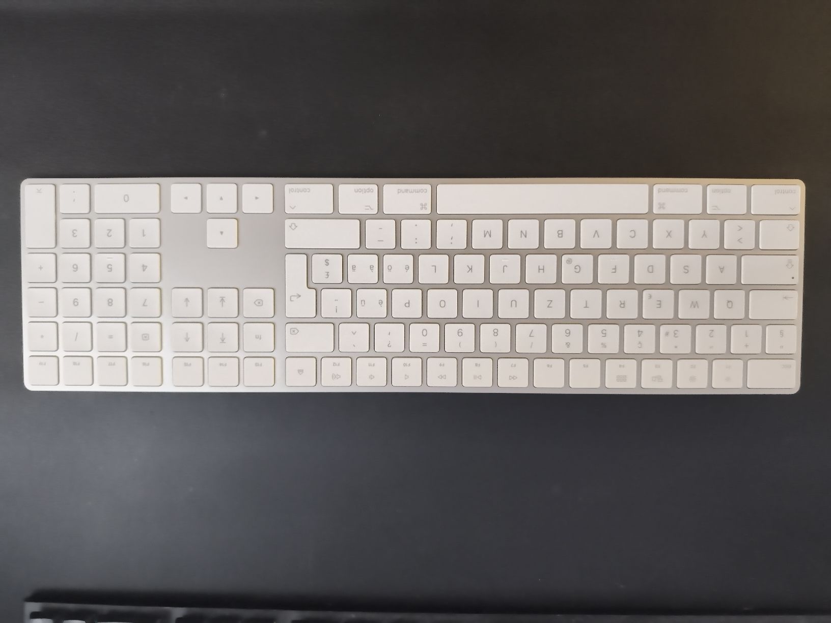 Apple Tastaturen: Apple Magic Keyboard (unbenutzt) – Neu (gemäss Beschreibung) aus Zürich von watchshot