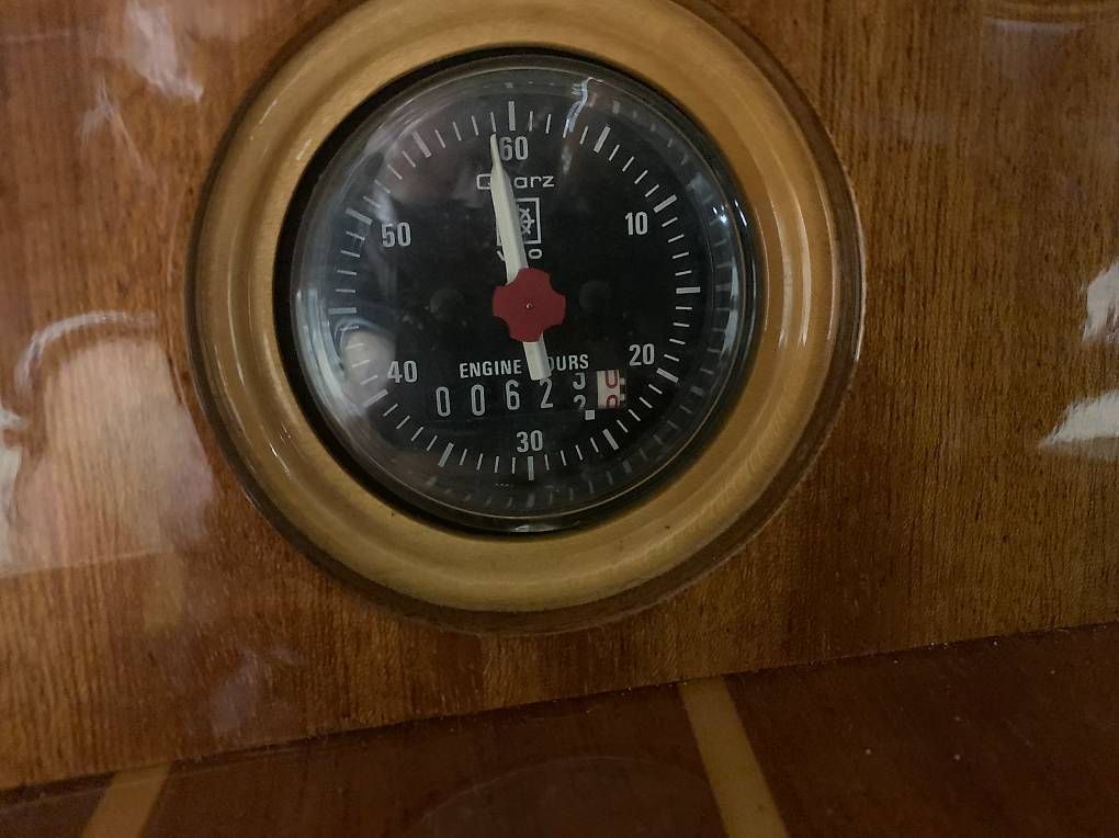 Boote: Boesch 590 Cabriolet – Gebraucht aus Adliswil von Space07 3