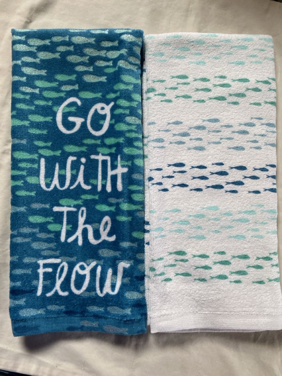 Strofinacci: 2 Towels "Go with the Flow" Fish Design Summer – Nuovo e nell'imballaggio originale da Buttikon SZ venduto da Maxwelltime