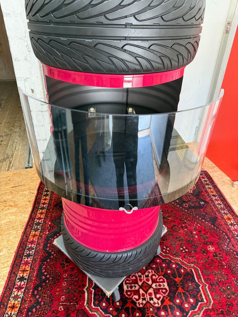 Accessori: Ölfass Vitrine – Usato da Ebikon venduto da Berku 3