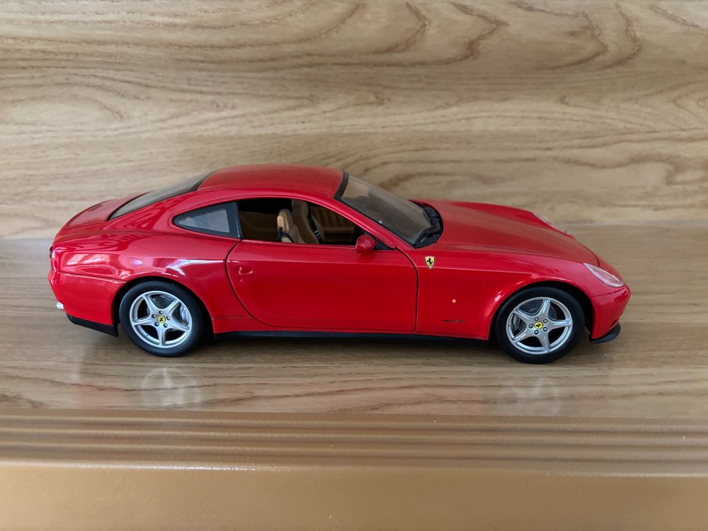Ferrari 612 Scaglietti 1/18 Hot Wheels - Rouge 2003 - Miniature Occasion (sans Boîte)