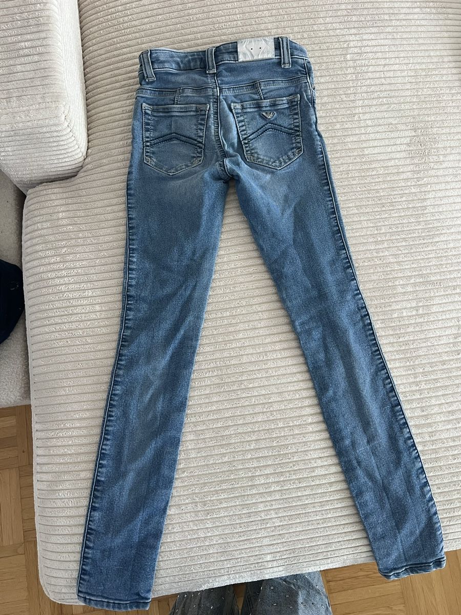 Armani Pantaloni: ARMANI JEANS STRETCH SEHR SCHMAL GR 128/134 – Usato da Basel venduto da theo-g77 4