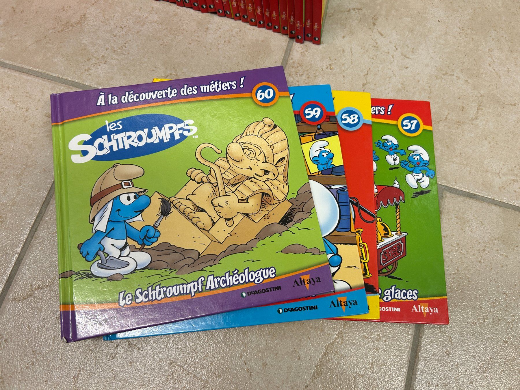 Libri: Les Schtroumpfs : À la découverte des métiers – Usato da Collombey venduto da cubitus79 1