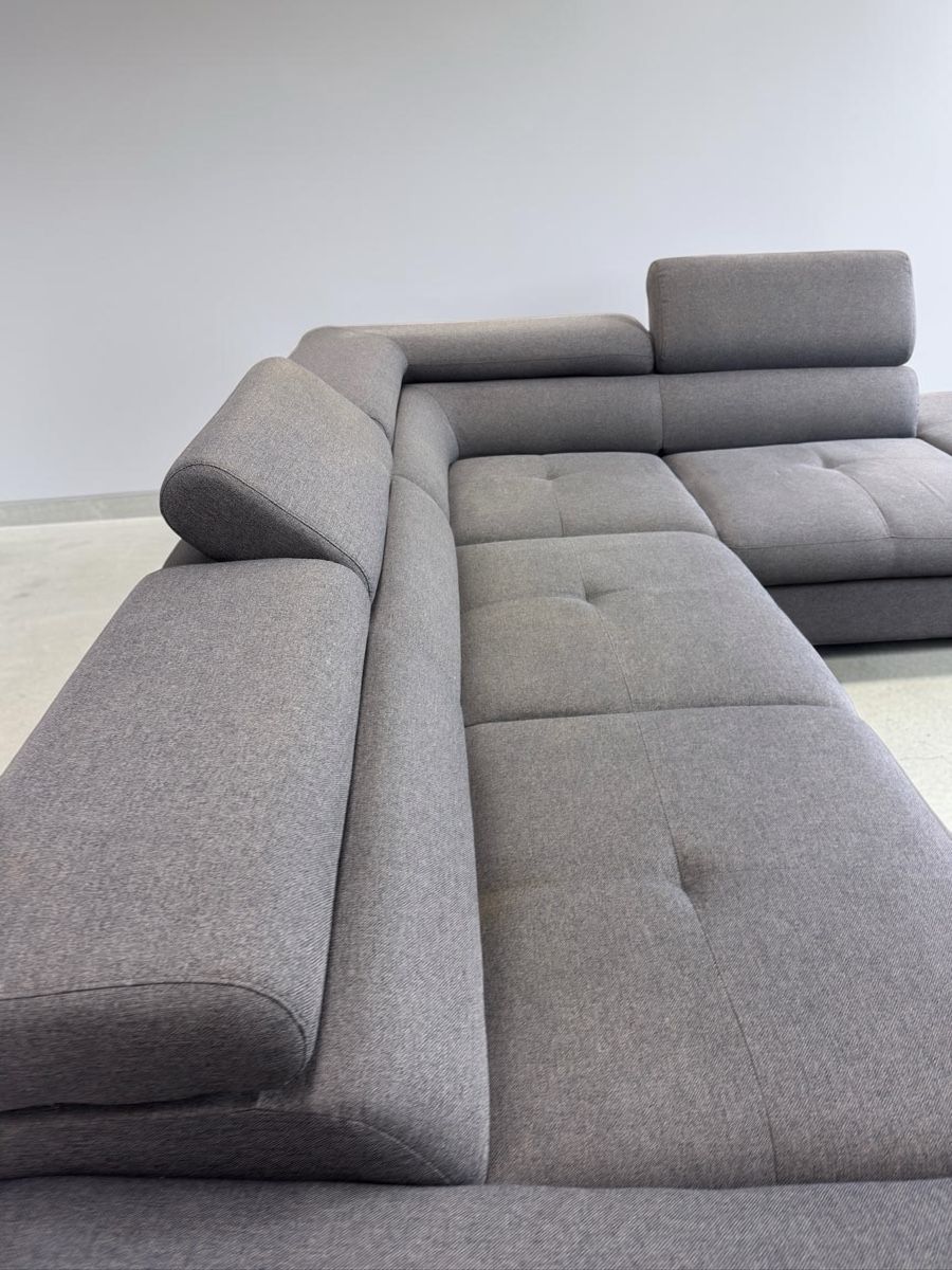 Sofas: Graues Ecksofa mit Schlaffunktion und Stauraum – Gebraucht aus Fehraltorf von Sofalab.swiss 7