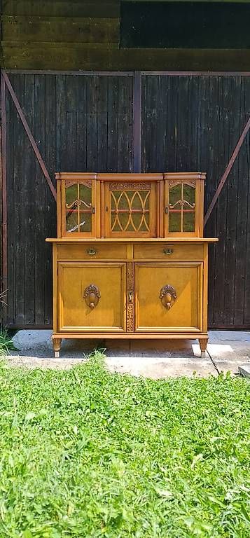 Credenze: Omas Küchenbuffet aus den 30 igern – Usato da Gams venduto da Marienfels