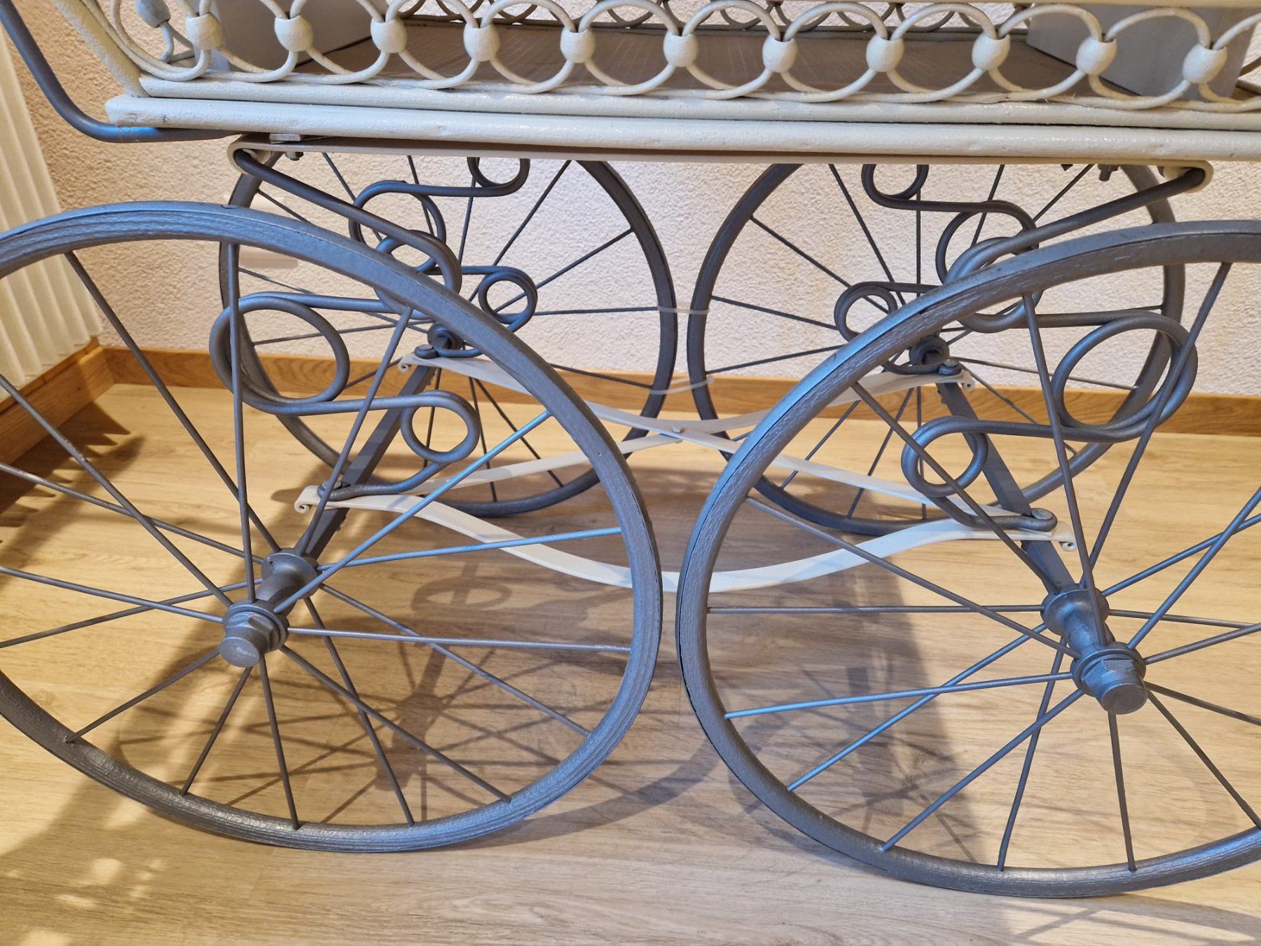 Kinderwagen: Wunderschöner Antiker Kinderwagen – Gebraucht aus Matten(St.Stephan) von brocanteur86 4
