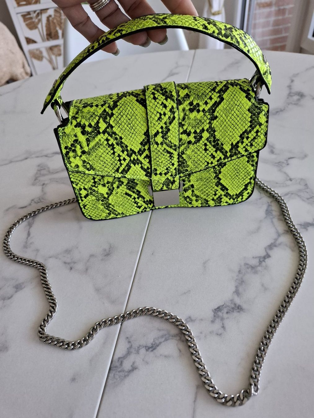 Zara Borse da donna: Zara Handtasche mit Python-Effekt – Usato da Massagno venduto da Michaela.F