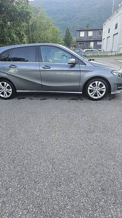 Autos: Vous – D'occasion à Avully par Tatiana- 3