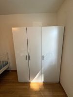 Schrank Ikea (ohne Inhalt)