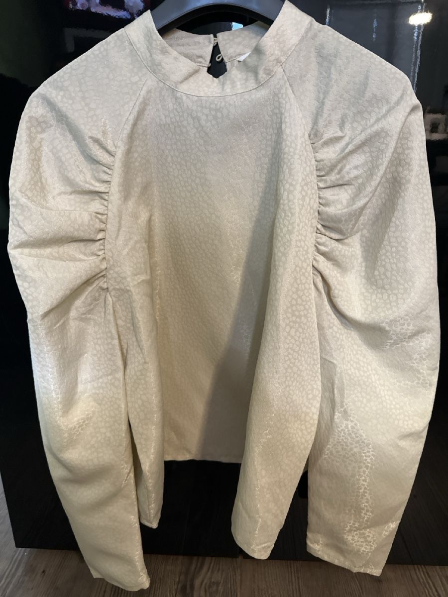 H&M Blusen: Bluse Gr L – Gebraucht aus Baltschieder von YmroBe