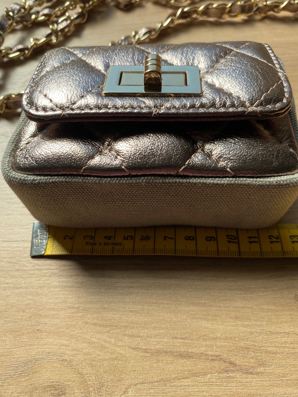 Borse da donna: kleine Tasche INNUE – Usato da balsthal venduto da davidbalsthal23 4
