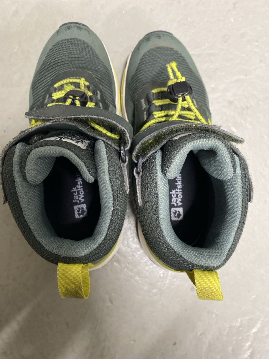 Jack Wolfskin Scarpe per ragazzi: Wanderschuh Jack Wolfskin gr. 32 – Usato da Winterthur venduto da menura 3