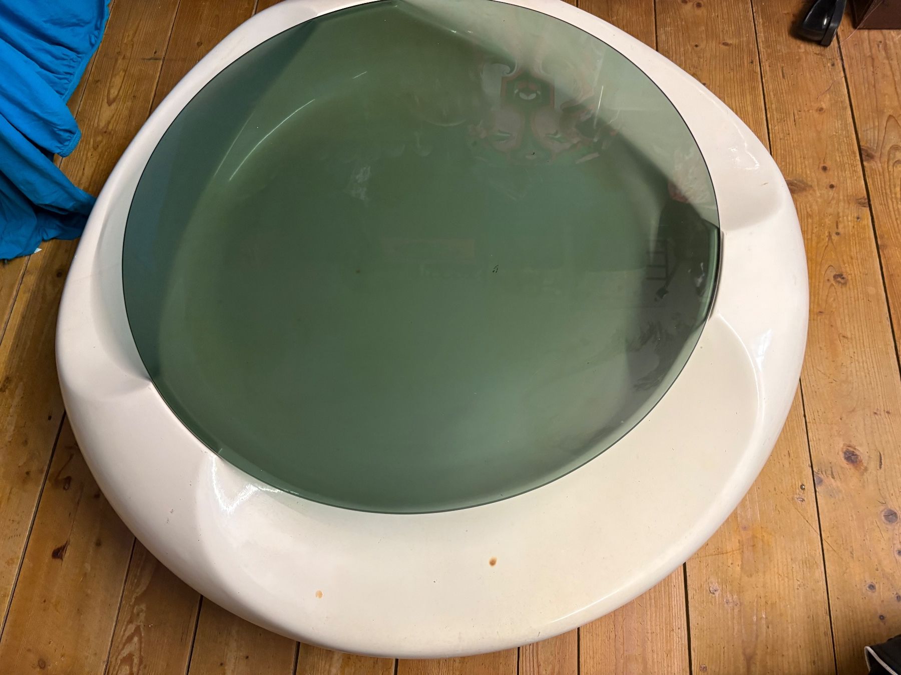 Tavoli: Astarte Ufo Couchtisch Space Age – Usato da Regensdorf venduto da Nessi1974 3
