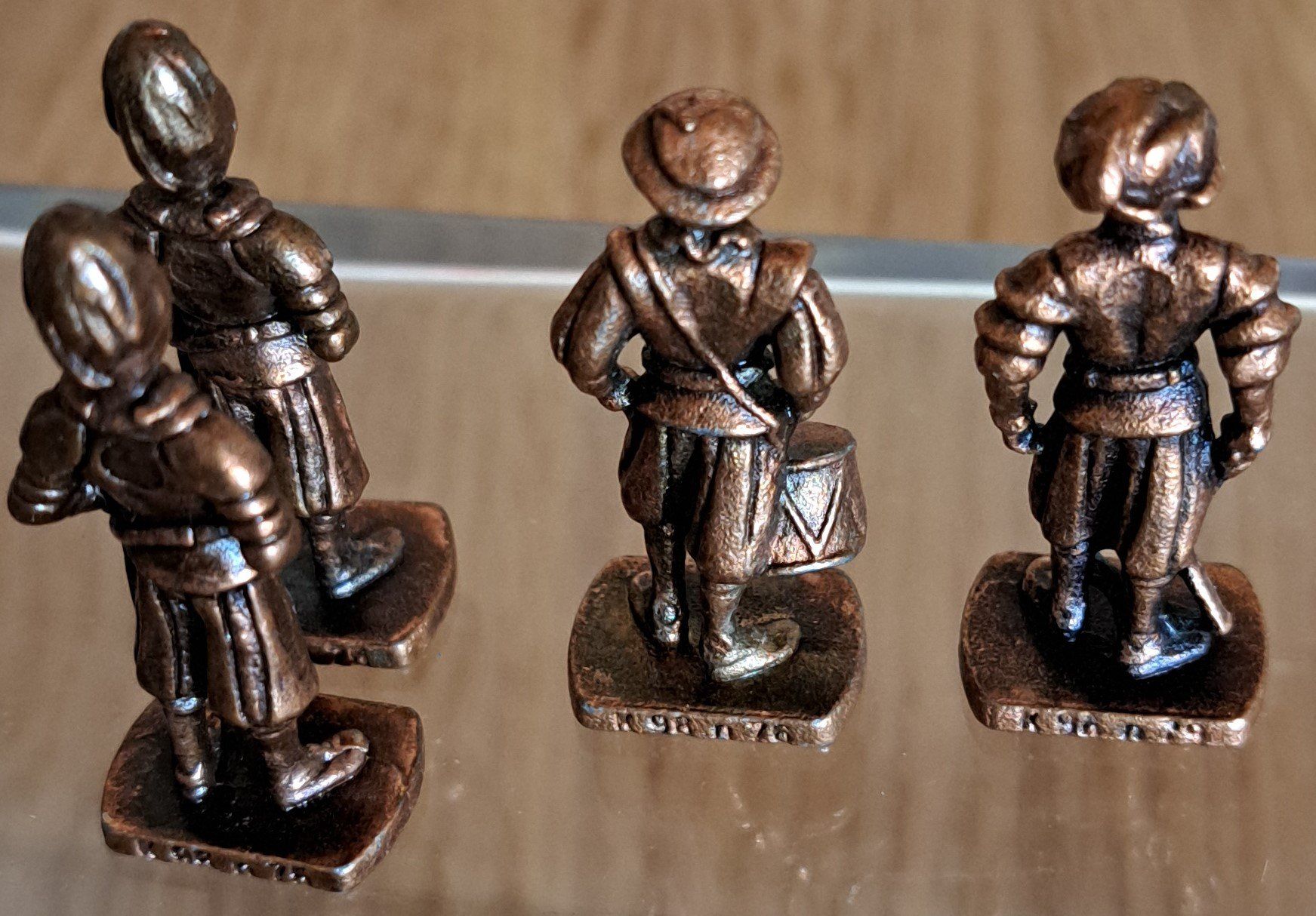 Figurines: 4x Die Schweizer Garde 1996  Kupfer – D'occasion à Tenniken par mik_6mxg 6