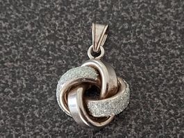 Anhänger Silber 925 Knoten  mit ZIrkoniasplitter