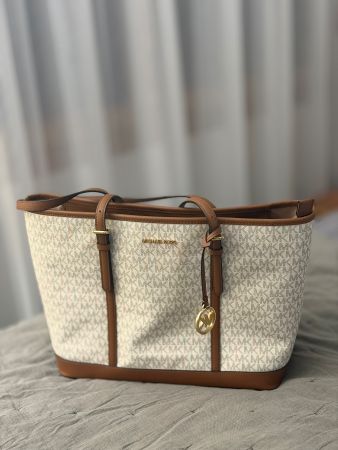 Michael Kors Tasche, neuwertig, Top Zustand