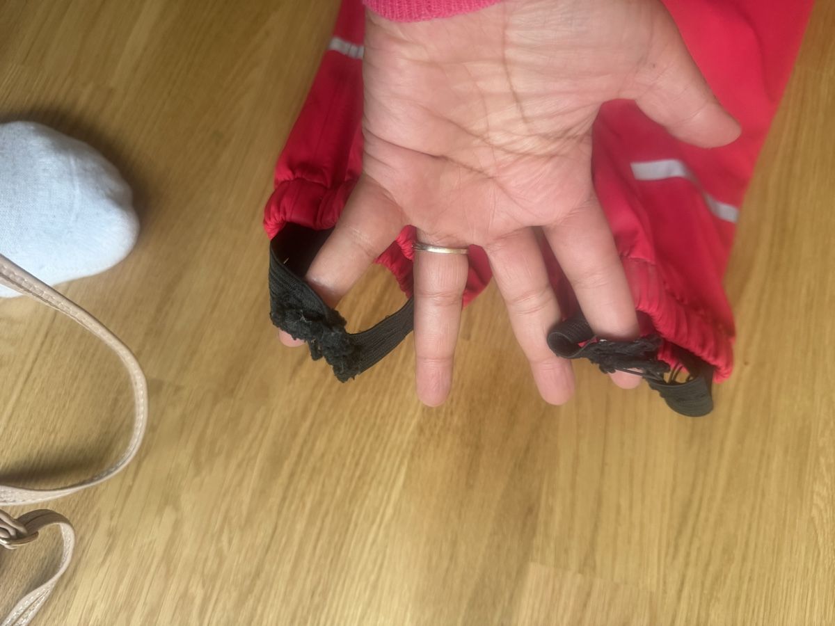 Tute: Lego pink overall for kids, size 98 – Usato da Zürich venduto da Bybyana 4