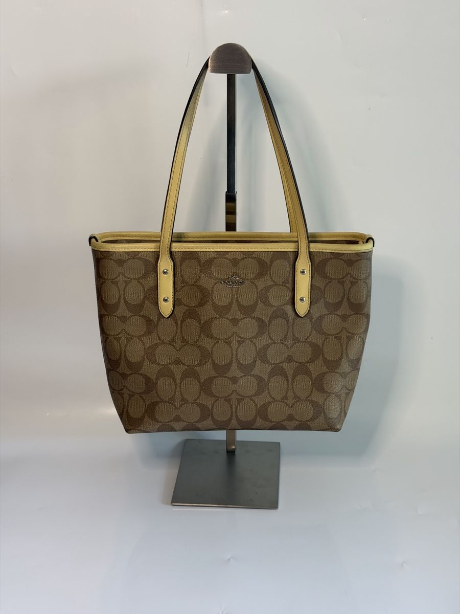 Coach Sacs femmes: Original Coach City Tote Handtasche – D'occasion à Vionnaz par b_f_d_r_g